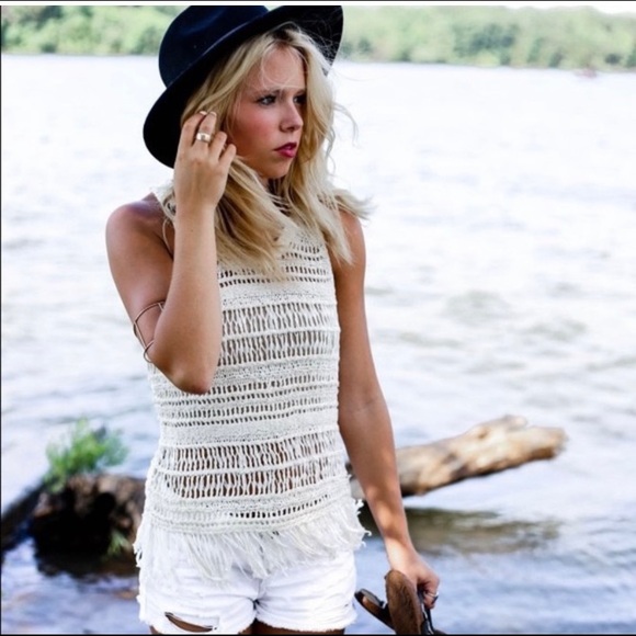 Cream Crochet Knit Tank Top with Bottom Fringe from American Eagle - Picture 2 of 5